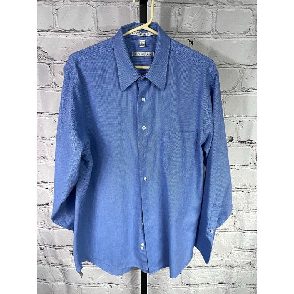 EUC Geoffrey Beene  Wrinkle Free Shirt